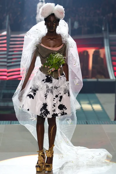 Look 53